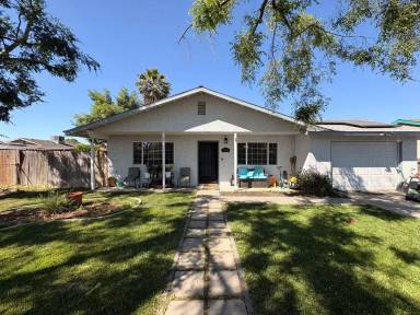 Main picture of 1068 Milpas St