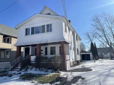 Main picture of 15906 Corsica Ave