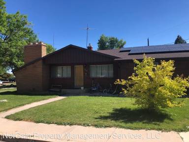 Main picture of 450 Kayenta Cir