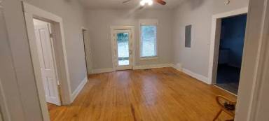 Main picture of 270 Archet St