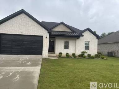 Main picture of 22 Clover Leaf Ln