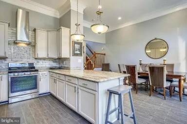 Main picture of 2932 Mainstone Dr