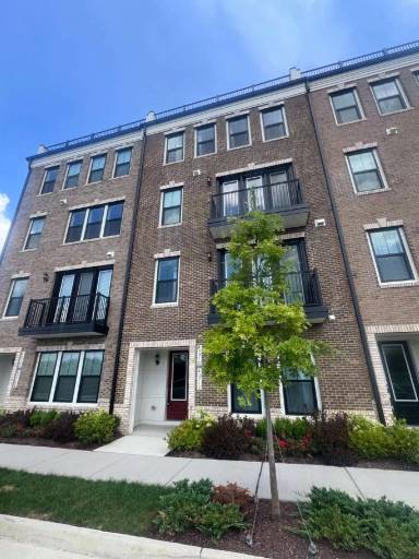 Main picture of 42710 Darala Dr