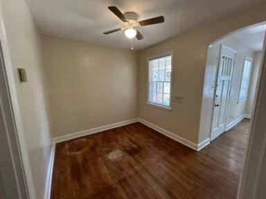 Main picture of 115 Roberta Dr