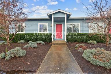 Main picture of 15559 NE Glisan St