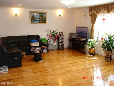 Main picture of 119 W 35th St