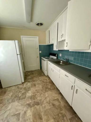 Main picture of 1238 River Bank Ct
