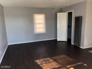 Main picture of 1210 College Ave