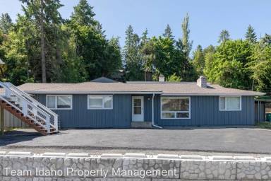 Main picture of 1112 King Rd