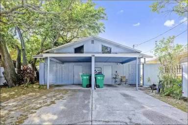 Main picture of 6611 S Faul St