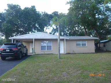 Main picture of 3878 Badger St