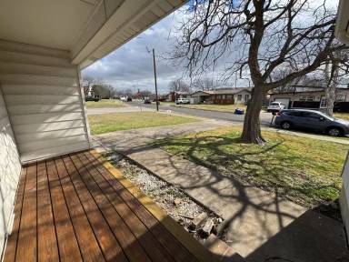 Main picture of 1302 S 23rd St