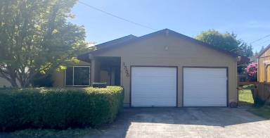 Main picture of 1555 6th St