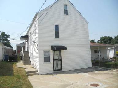 Main picture of 9314 S Forest Ave