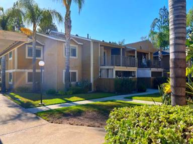 Main picture of 920 S Palmetto Ave