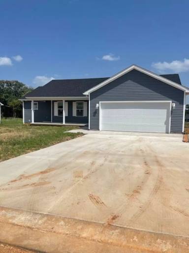 Main picture of 488 Labrador Dr