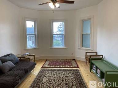 Main picture of 47 Saint James Ave