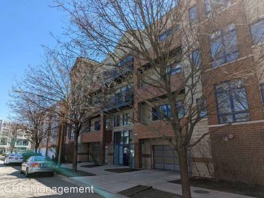 Main picture of 2251 W Saint Paul Ave