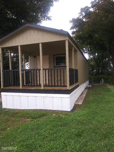 Main picture of 3210 Crystal Ave