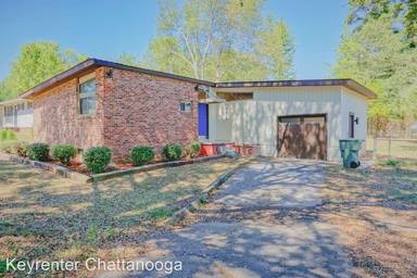 Main picture of 4809 Briarwood Dr