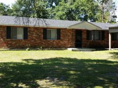 Main picture of 114 2nd Ave