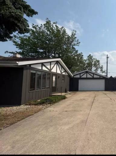 Main picture of 2628 44th St