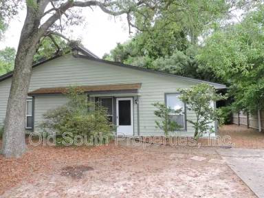 Main picture of 2410B Creighton Rd