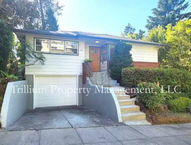 Main picture of 405 SE 68th Ave