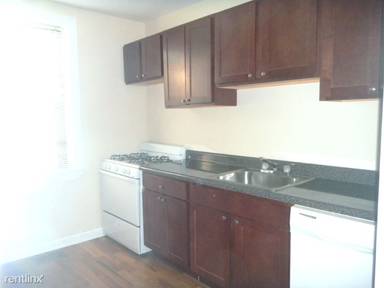 Main picture of 1000 Crain St & 1136 Maple Ave