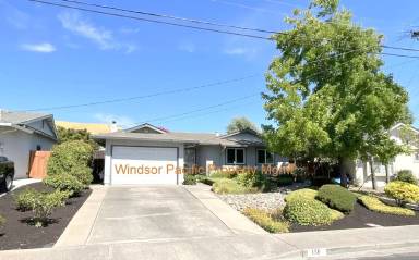 Main picture of 150 Dogwood Pl