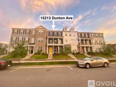 Main picture of 15213 Dunton Ave