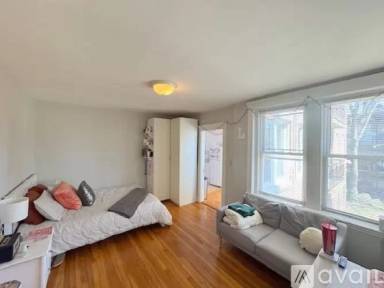 Main picture of 28 Quint Ave