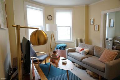 Main picture of 1681 Commonwealth Ave