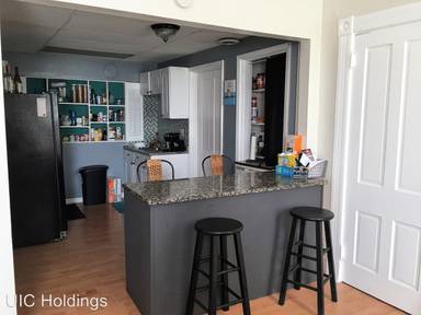 Main picture of 2385 Wheeler St