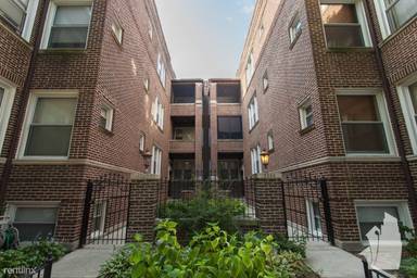 Main picture of 3355 W Wilson Ave