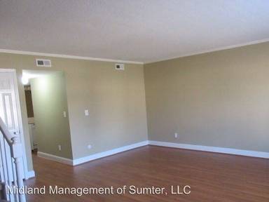Main picture of 1038 N Guignard Dr