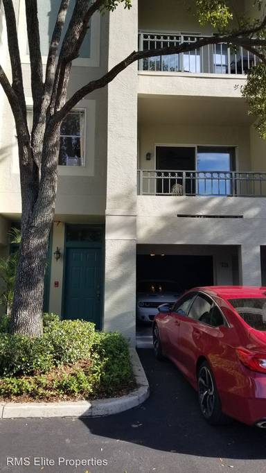 Main picture of 705 Mainsail Dr