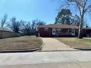 Main picture of 1010 E Wayne St