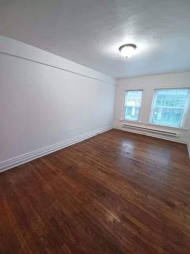 Main picture of 2132 2nd Ave