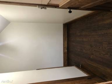 Main picture of 1162 Park Ave