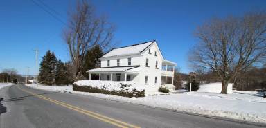 Main picture of 921 Ranck Rd