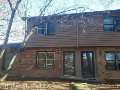 Main picture of 811 Scott Ave