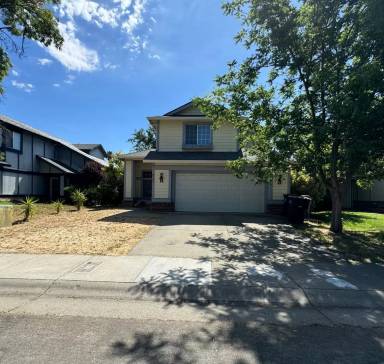 Main picture of 8595 Carlin Ave