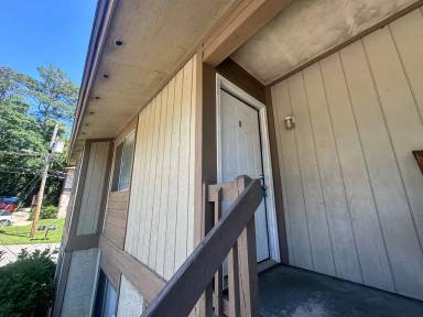 Main picture of 732 Pointe Ct