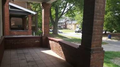 Main picture of 211 E 16th Ave