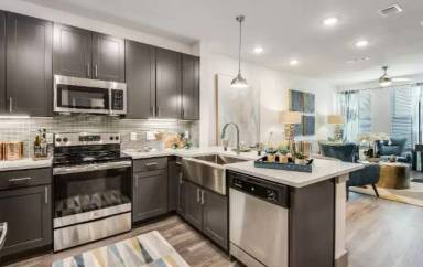 Main picture of Enclave At Woodland Lakes