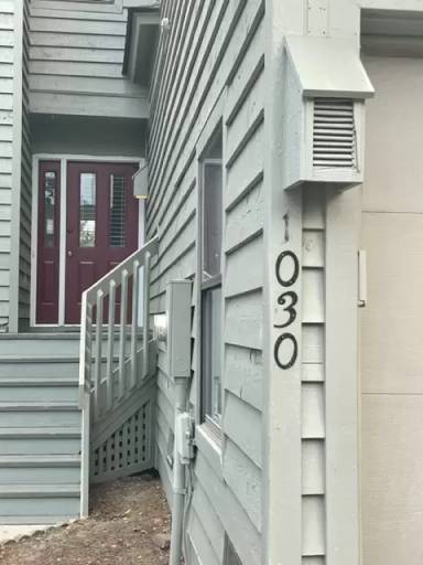 Main picture of 1030 Marsh Court Ln