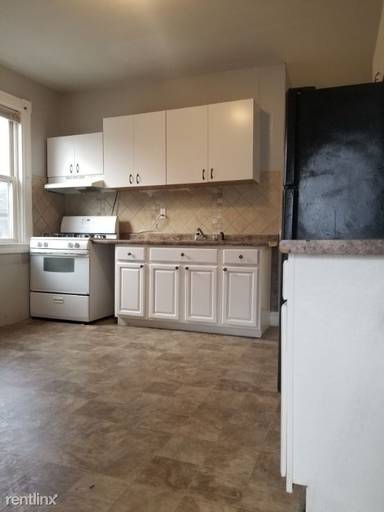 Main picture of 25 Elliott St
