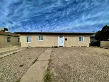Main picture of 621 Alicia Dr