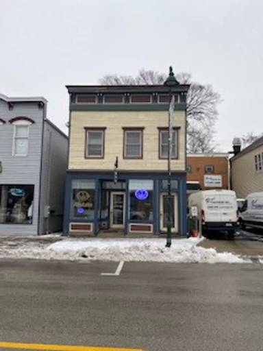Main picture of 214 Main St